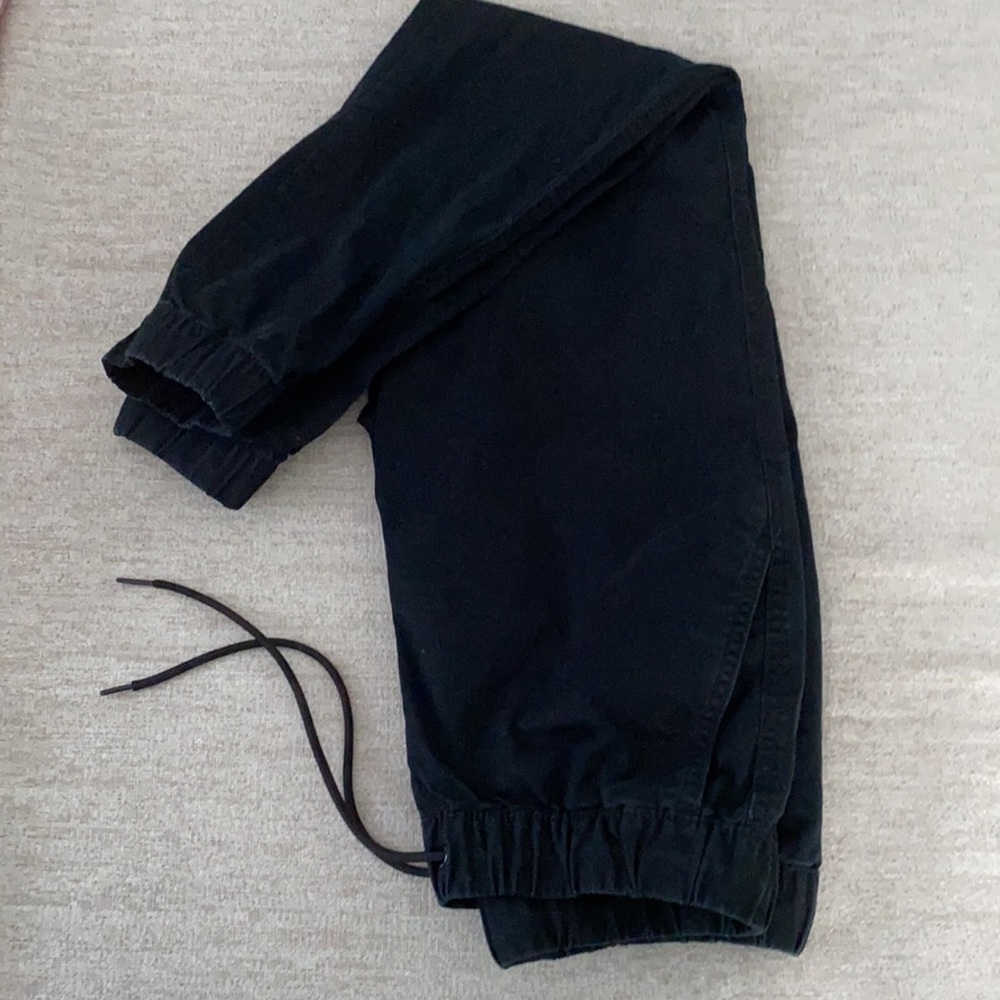 Mens Old Navy black jogger. Size XS EUC. - Picture 2 of 11